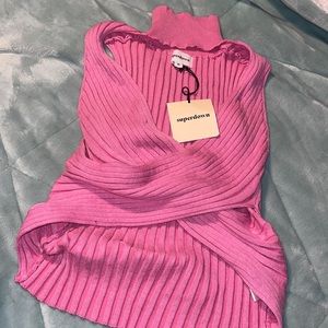 SUPERDOWN ALORA WRAP TOP